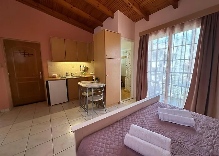 Apartamento Eliasnest Clio Studio - Φωτεινό Και Ζεστό Στούντιο 2 Ατόμων Στο Κέντρο Της Καλαμάτας